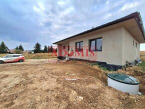 Predáme nadštandardný 4izbový bungalov Cestice 131m2,ČOV,vod - 2