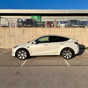 TESLA MODEL Y LONG RANGE DUAL MOTOR - 2