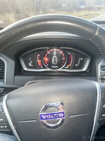 Predám volvo  XC60/odpočet DPH - 2