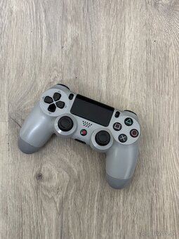 Playstation 4 ovládač 20th Anniversary edition - 2