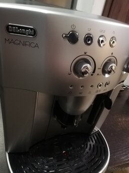 Kávovar DeLonghi + vákuovačka + krabica - 2