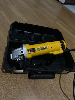 Dewalt uhlová bruska 125 priemer - 2