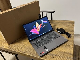 15"/Lenovo/Notebook/Ryzen 3/4GB RAM/128GB NVMe SSD/AMD Rad - 2