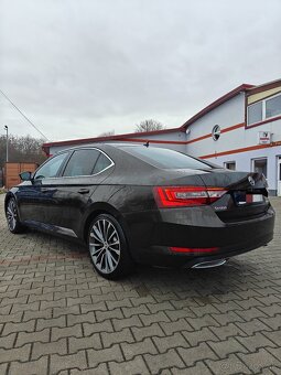 Škoda Superb 2.0 TDI 140kw - 2