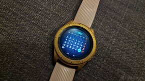 SAMSUNG watch GOLD - 2