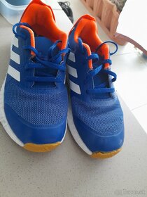 Adidas vel.35 - 2