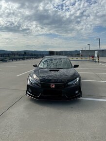 Civic type r FK8 - 2