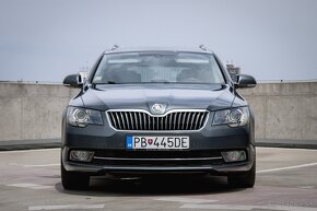 Škoda Superb Combi 2.0 TDI CR 170k Elegance - 2