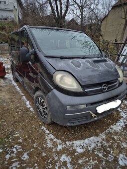 Opel Vivaro 1.9DTi rok 2003 Nepojazdne - 2