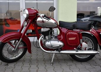 Jawa 250/353 Kývačka benzín 9 kw - 2