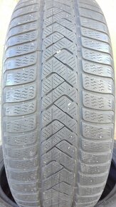 Predám 4-Zimné pneumatiky Pirelli SottoWinter 245/50 R19 - 2