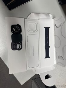 Applewatch 10 42mm s cellularom cerne - 2