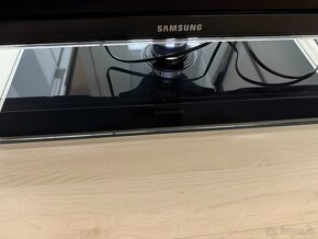 Samsung UE32D5000 - 2