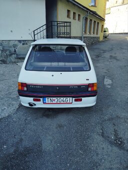 Peugeot 205 - 2