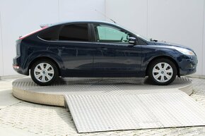 FORD Focus 1,6i 74 kW - 2