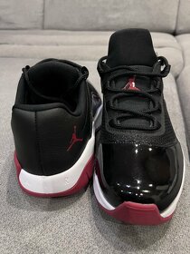 Jordan 11 CMFT - 2