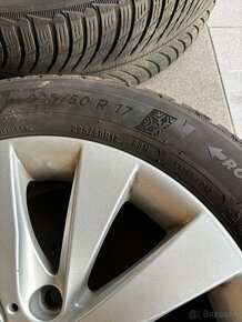 Predám Originál BMW gumy a disky 225/50 R17 - 2