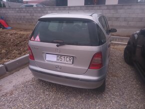 Mercedes benz a160 - 2