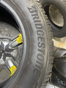 215/60 R16 zimné - 2