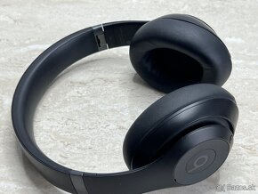 Beats Studio Pro (Záruka: 15.6.2025) - 2