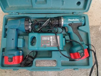 Vŕtací skrutkovač Makita 6270d - 2