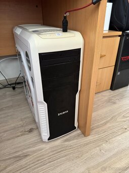 Herný PC- I5-11400F 16GB RAM DDR4 - 2