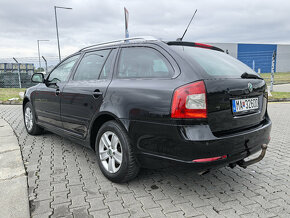 Škoda Octavia Combi 2.0 TDI PD Elegance DSG - 2