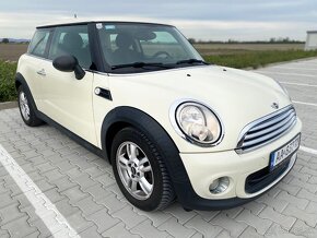 Mini Cooper 1,6benz. Rok. 2011 - 2