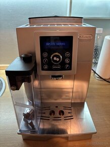 Kávovar delonghi - 2