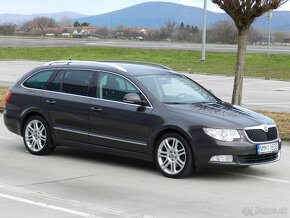 Škoda Superb Combi 2.0 TDI CR Elegance DSG - 2