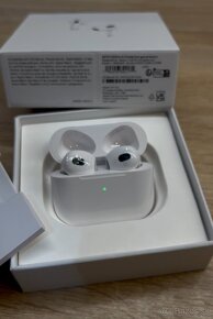 AirPods 3 - 2