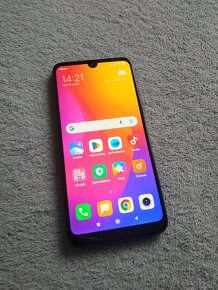 Xiaomi Redmi 7 modrý 2/16GB - 2