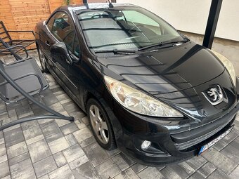 Peugeot 207 cc - 2