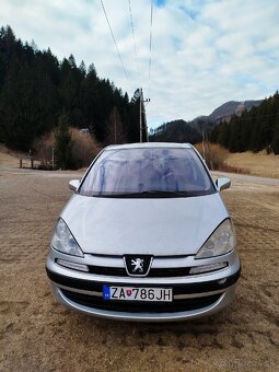 Peugeot 807 2.2 HDi - 2