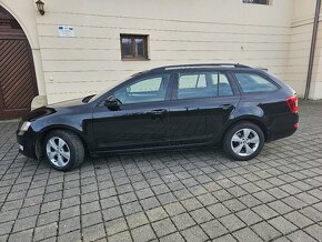 Škoda Octavia Combi 1.6 TDI DSG Ambiton DVD Kamera ťažné - 2