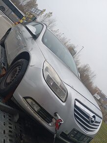 Rozpredám Opel Insignia..motor prevodovka už nemam - 2