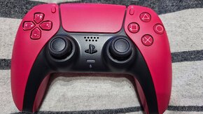 PS5 Dualsense Ovládač - Cosmic Red - 2