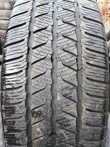 225/55R17C - 2