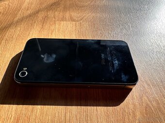 iPhone 4 16GB Black - 2