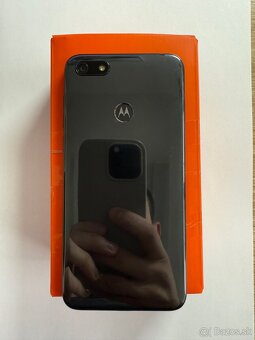 Motorola Moto e6 play - 2