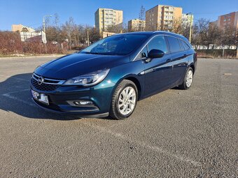 Opel Astra Sport Tourer ST Innovation 1.4 Turbo - 2