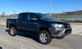 TOYOTA HILUX — NA PREDAJ / NA SPLÁTKY - 2