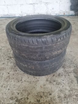 225/45 R17 - 2