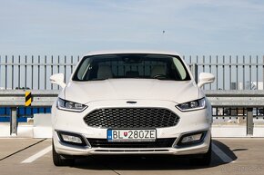 Ford Mondeo Sedan Hybrid Vignale - 2