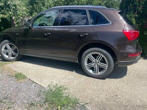 Audi Q5 2,0 TDi - 2