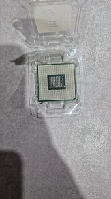 Predam procesor Intel Core i3-2350M - 2