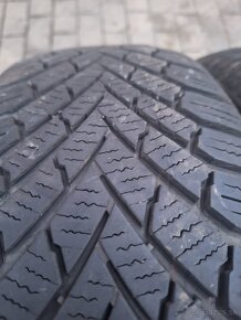 Zimne pneumatiky 195/65r15 - 2