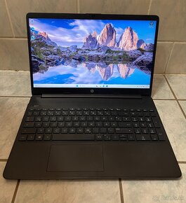 HP / Ryzen 5 5500U / 16GB RAM / 256GB NVME / 15,6” - 2