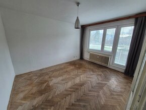 1-izbový byt s veľkým balkónom / 45 m2 / - Kysucké N. Mesto - 2