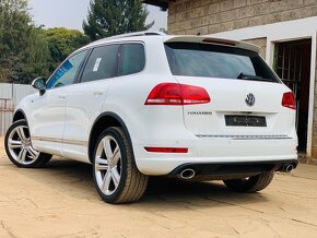 Vw Touareg R Line 2013 , 3.0 TDI 180 kw 237.000 km - 2